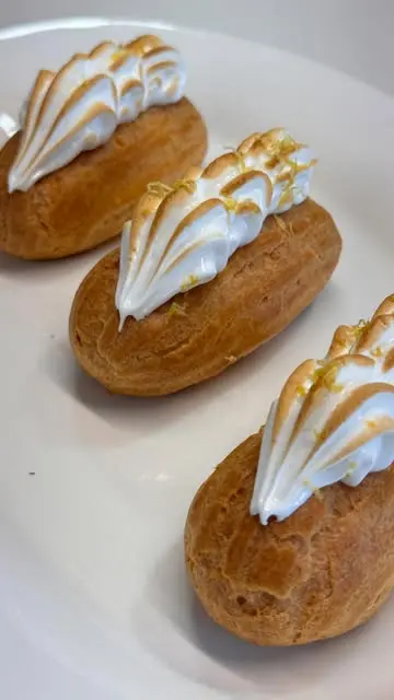 creation thumb for Eclair de limón