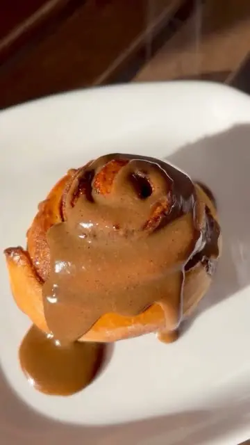 creation thumb for Cinnamon Rolls Autunnali