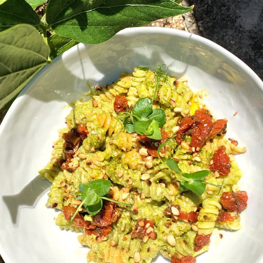 creation thumb for Fusilli with Pistachio Pesto, Sun-Dried Tomatoes, Pine Nuts