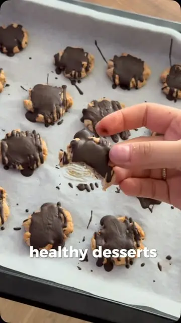 creation thumb for Healthy Viral Banana Cookies