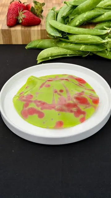 creation thumb for Pea Veil with Strawberries and Shallot