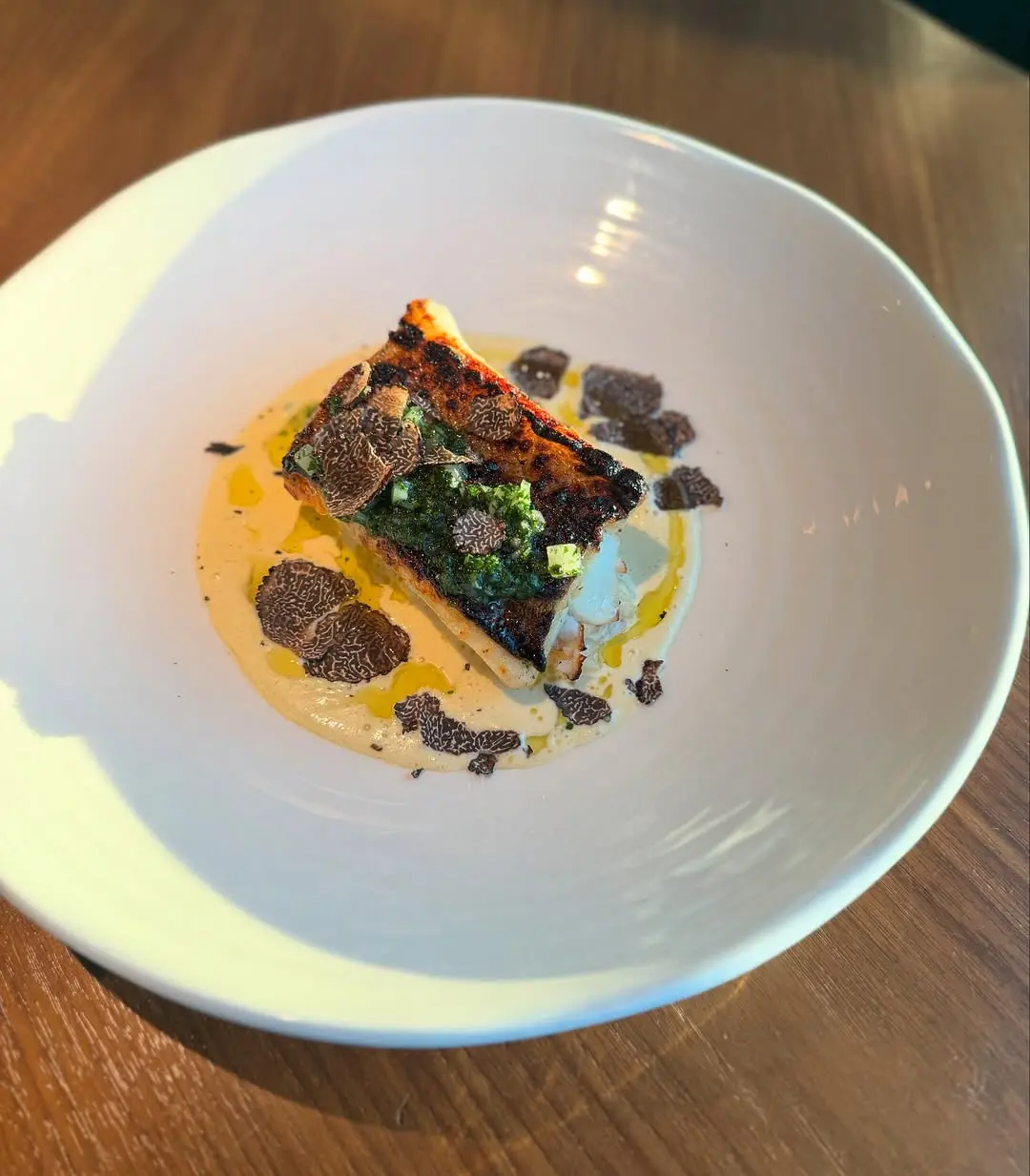 creation thumb for Hibachi-gegrillter Murray Cod mit Jerusalem-Artischocke, Pil Pil Sauce & frischem Canberra-Trüffel