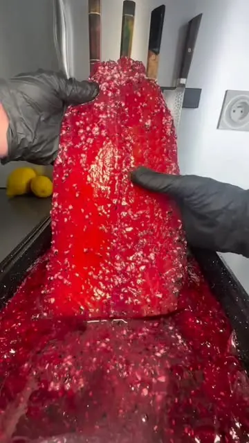 creation thumb for Saumon Gravlax Framboise, Mûres et Myrtilles