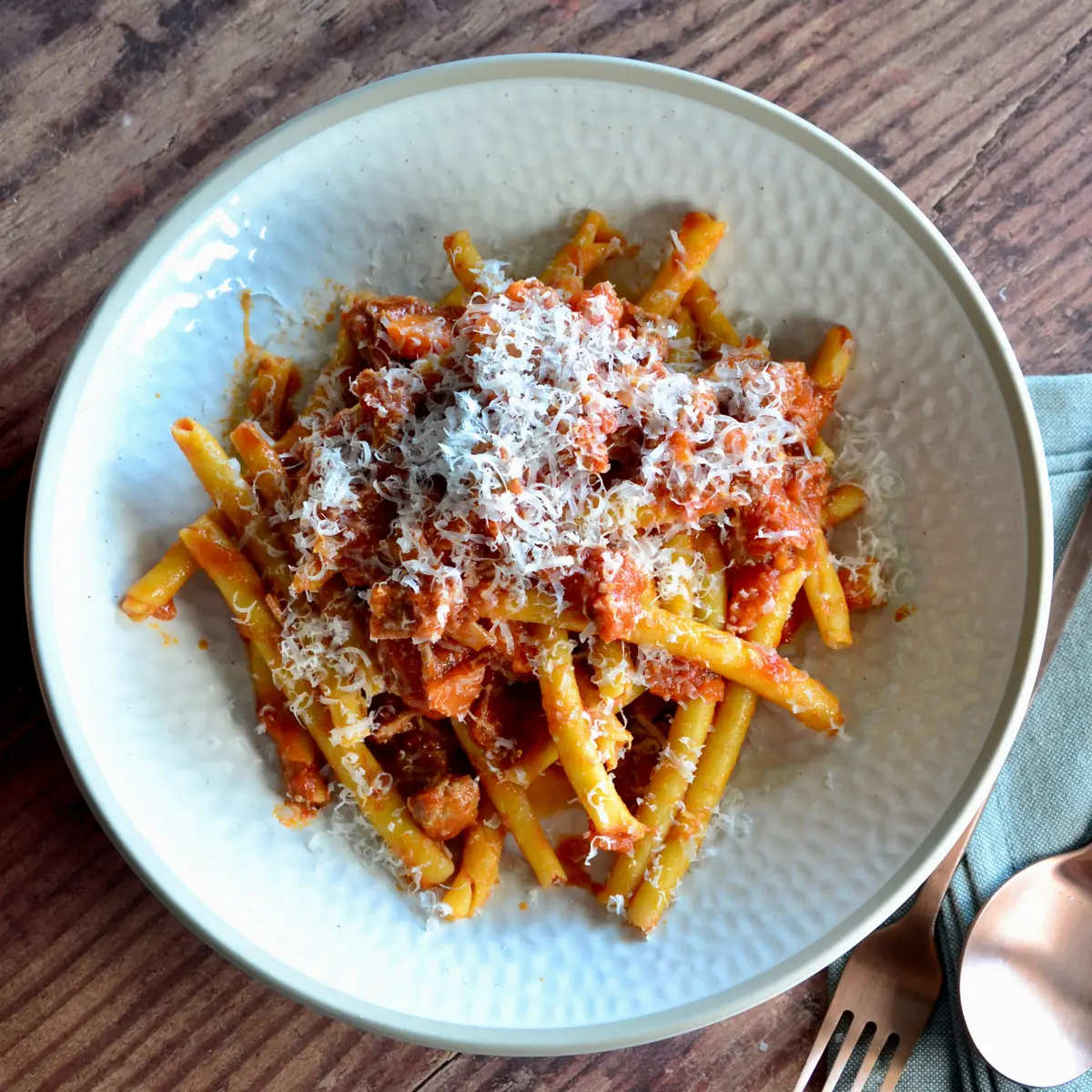 creation thumb for Ceppe Abruzzesi (Maccheroni with Meaty Tomato Sauce)