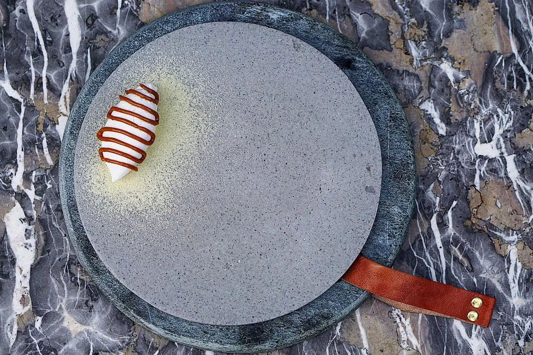 creation thumb for burnt milk ice cream with dulce de leche🔥🥛