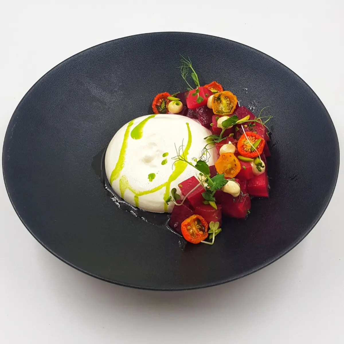 creation thumb for Goat cheese espuma with beetroot