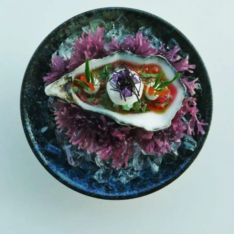 creation thumb for Irish Mor Oyster Nr.2 / Grapefruit / Sellerie / Buttermilch