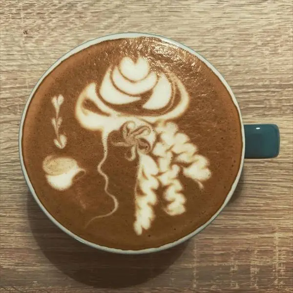 creation thumb for Lady coffee drinker
