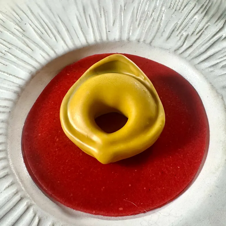 creation thumb for Cocoa butter tortellino filled with port-flavoured chicken l