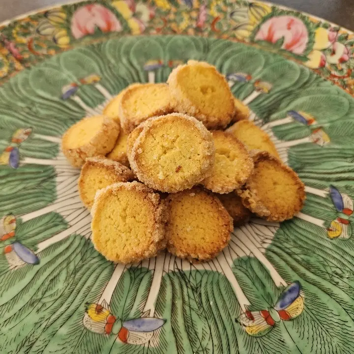 creation thumb for Biscotti al burro🤤🤤🤤