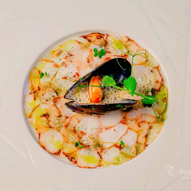 creation thumb for Octopus carpaccio 