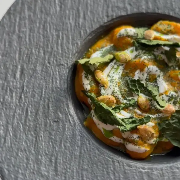 creation thumb for Gnocchi di Zucca Senza Glutine con Foglie di Cavolo e Burrata