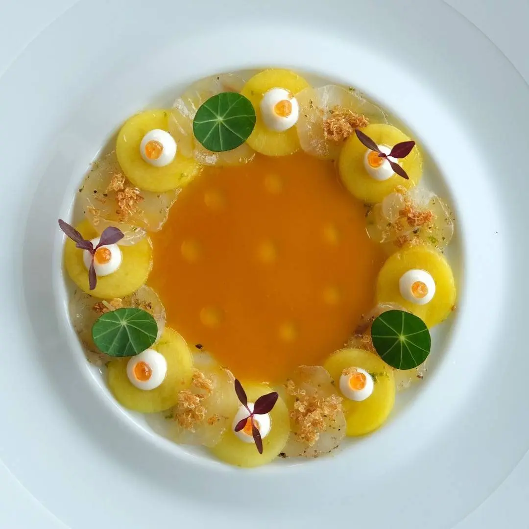 creation thumb for Corba Rossa from Gargano in Carpaccio, Tartare and Tataki