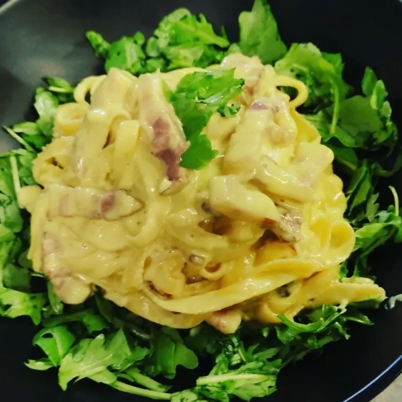 creation thumb for Tagliatelle mit Schweinebäckchen und Safran.