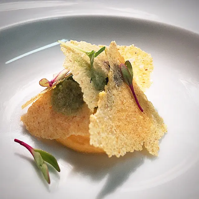 creation thumb for Crema di mozzarella al pomodoro e cialda…