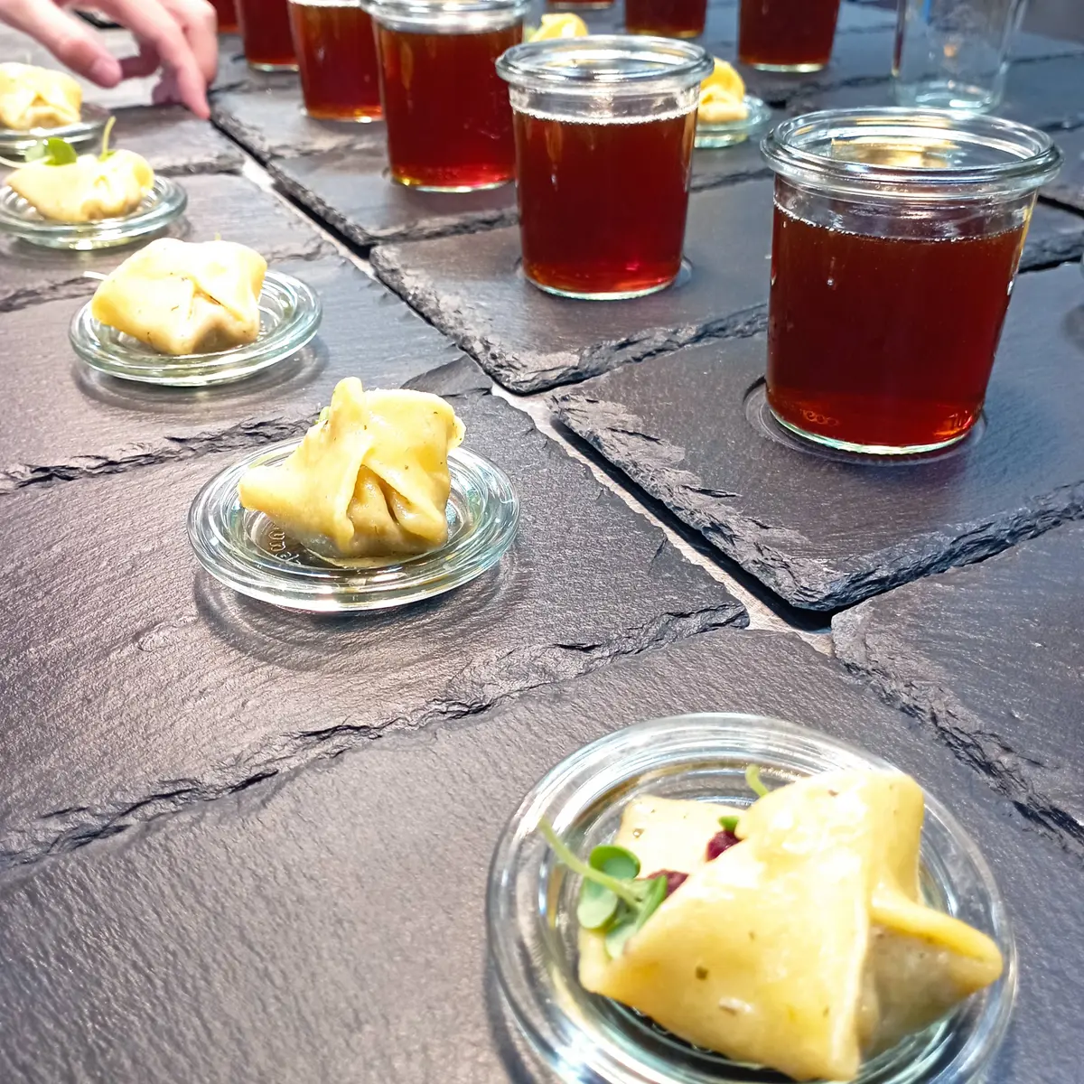creation thumb for Consommé vom Reh Ravioli