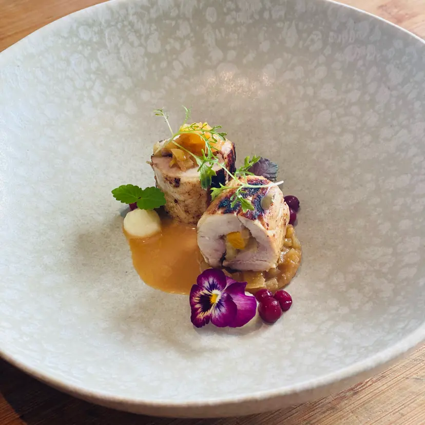 creation thumb for Quail fillet with apple and apricot heart & Marsala reduction