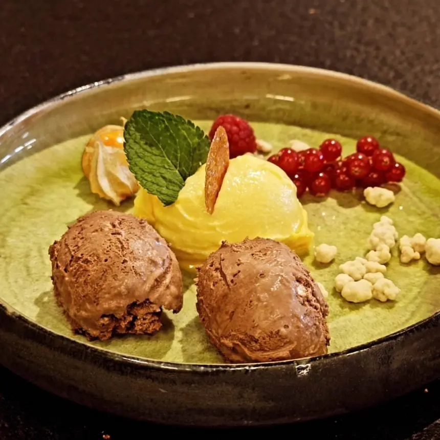 creation thumb for Mousse from the Vhalrona chocolate/mandarin sorbet