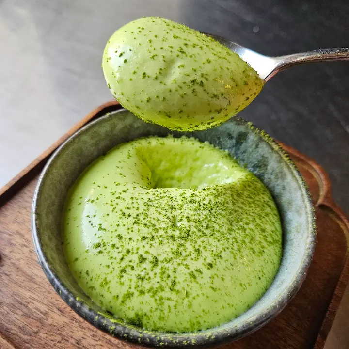 creation thumb for Wild garlic hollandaise foam 