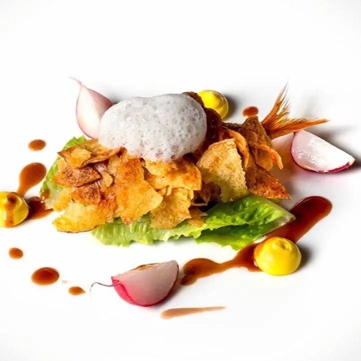 creation thumb for Mulet, pommes de terre frites, laitue romaine, radis