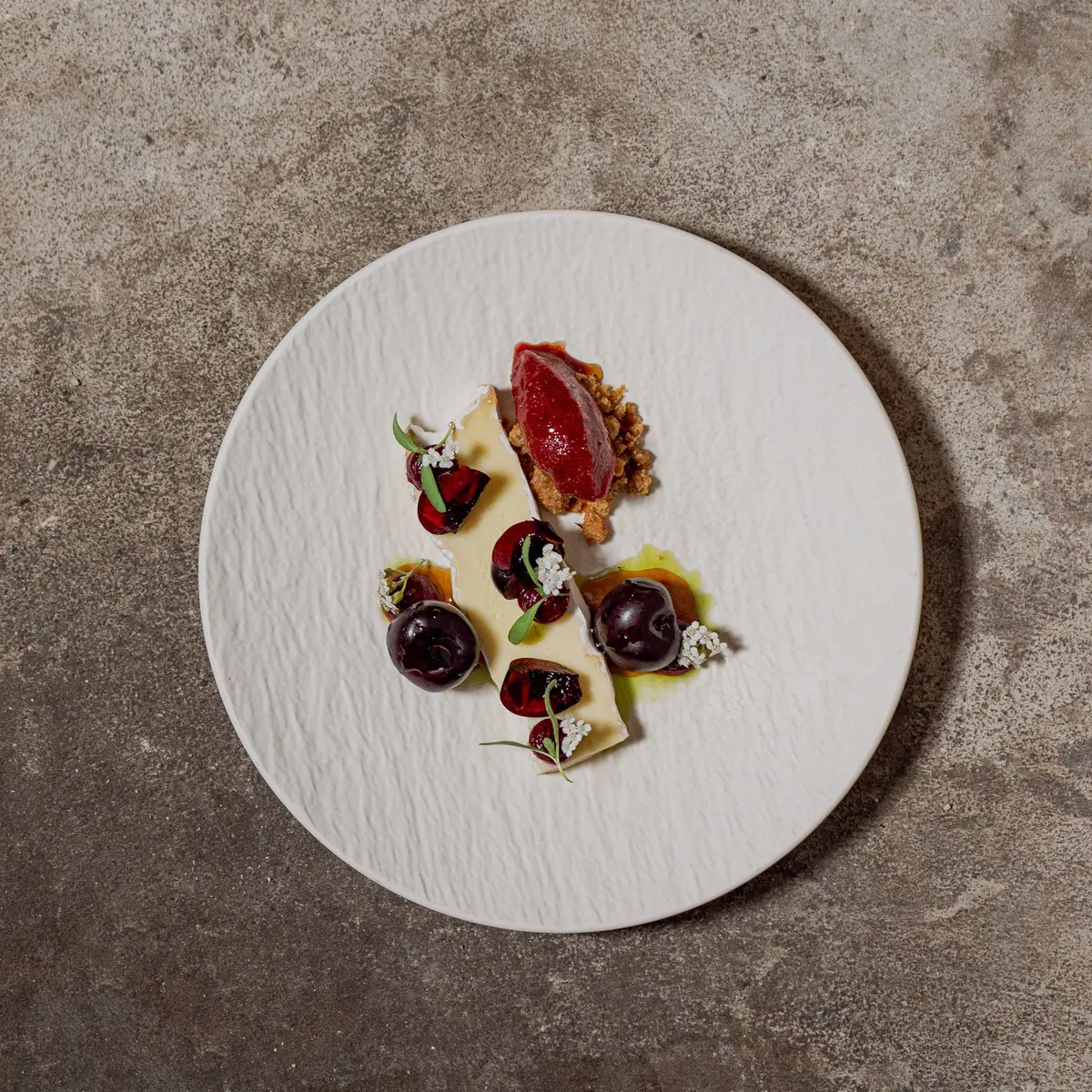 creation thumb for Brie de Meaux & Kirschen