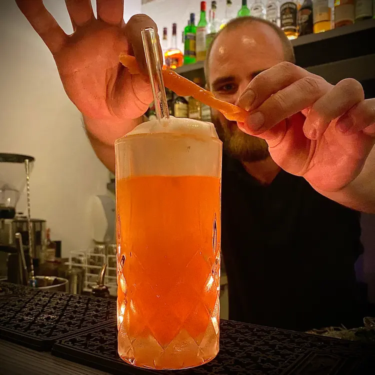 creation thumb for Aperol (Silver) Fizz