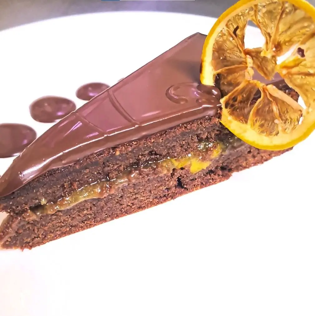 creation thumb for Gluten-Free Sacher Cake