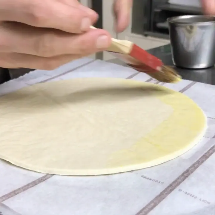 creation thumb for Galette des Rois / Dreikönigskuchen