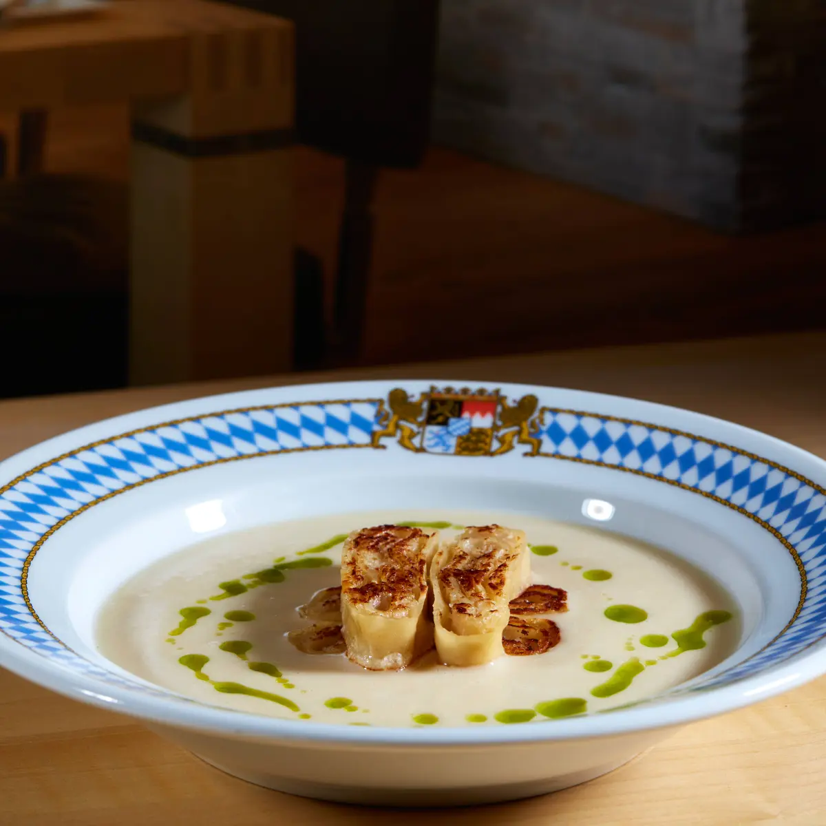 creation thumb for Apple and celery cream soup