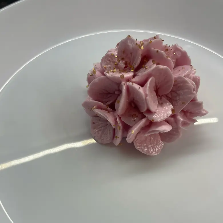 creation thumb for 🌸 Pink Flower Dessert with Agar-Agar