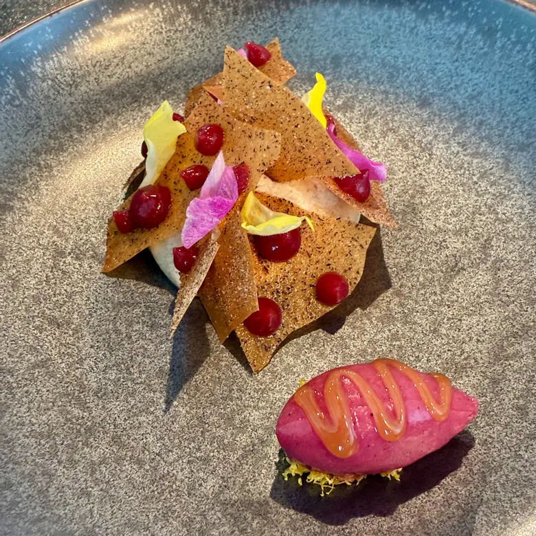 creation thumb for Croissant Espuma/Mushroom powder/Plum Sorbet+Gel/Rumcaramel 