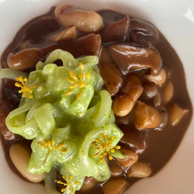 creation thumb for Rooster, cuttlefish and fennel crests stew