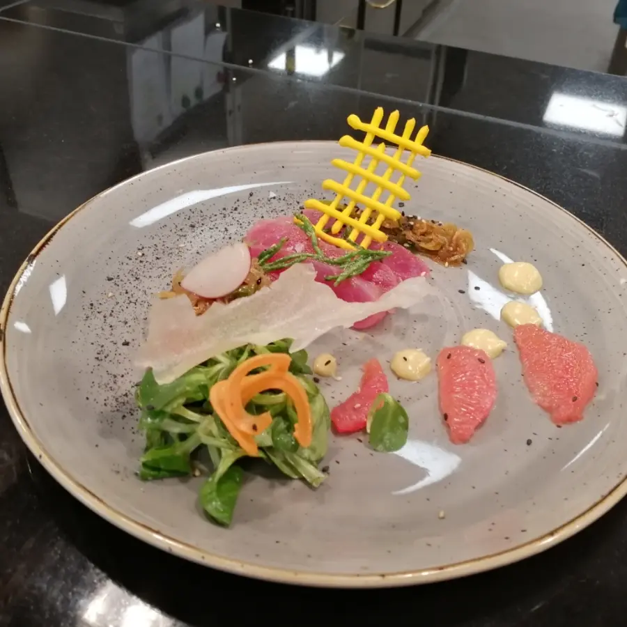 creation thumb for Sashimi vom Thunfisch