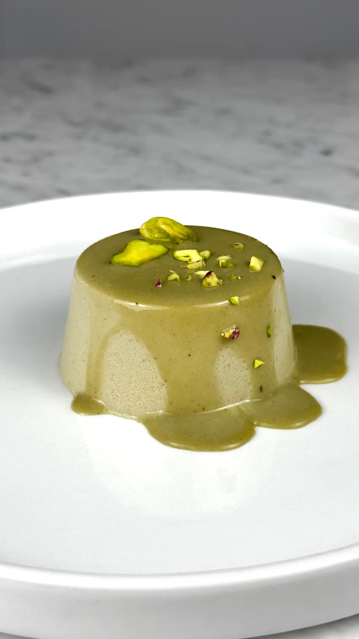 creation thumb for Vegane Pistazien-Panna-Cotta