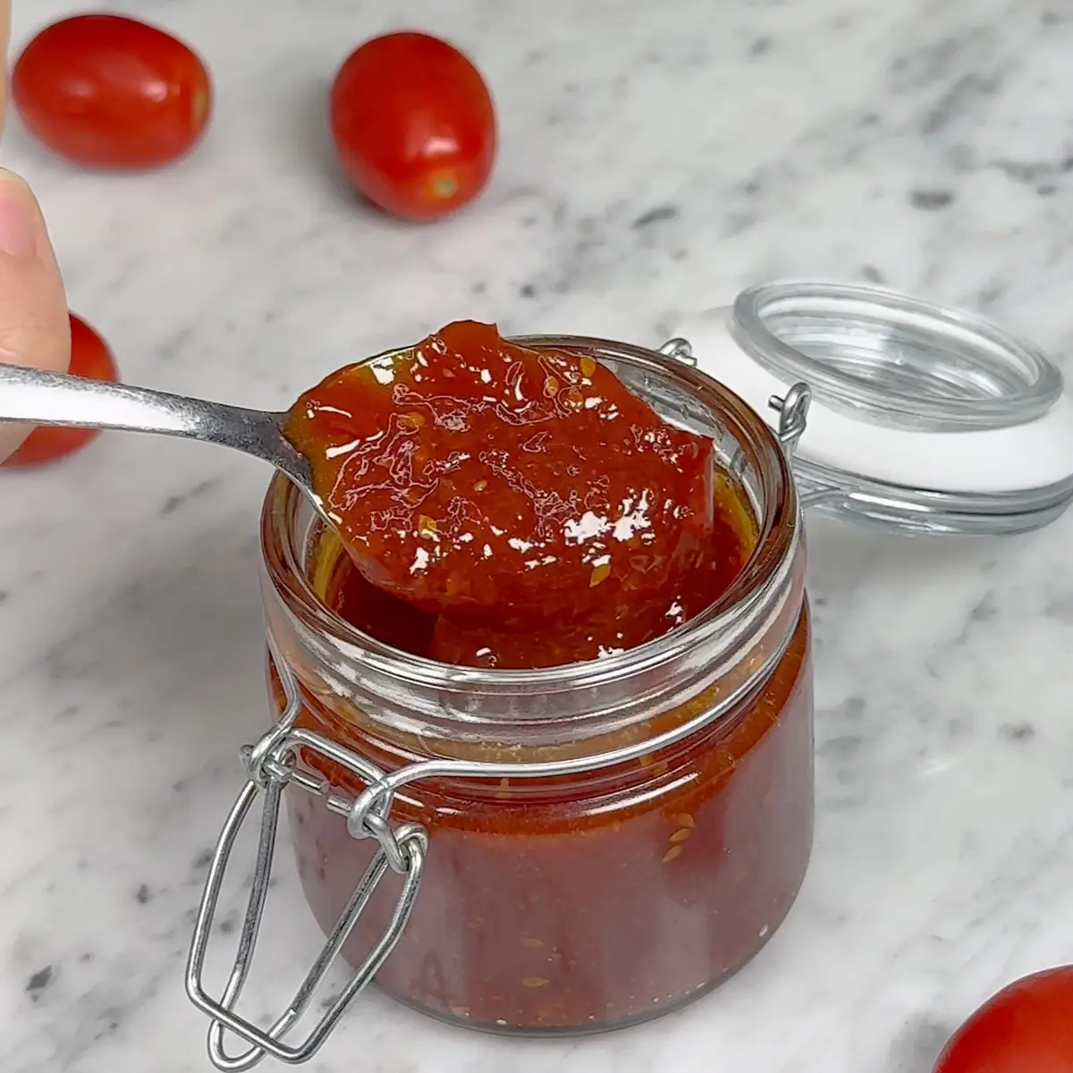 creation thumb for Caramelized cherry tomato jam