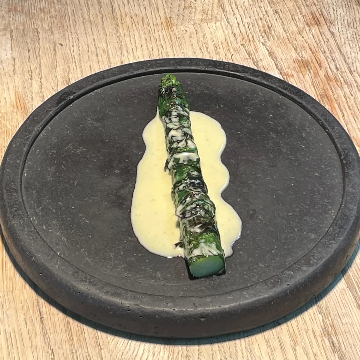creation thumb for Green Asparagus, Wild Garlic & Yuzu Beurre Blanc