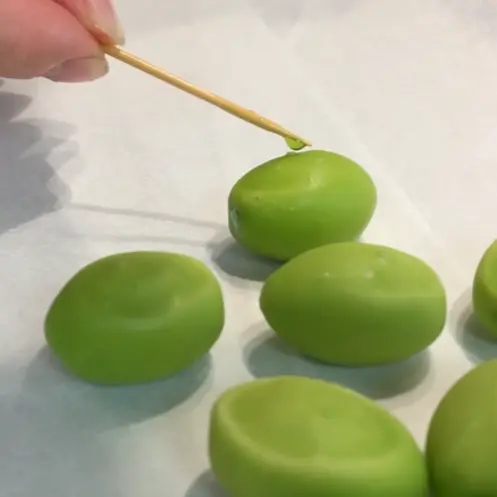 creation thumb for Spherified Olives with Cream Filling and Glossy Glaze