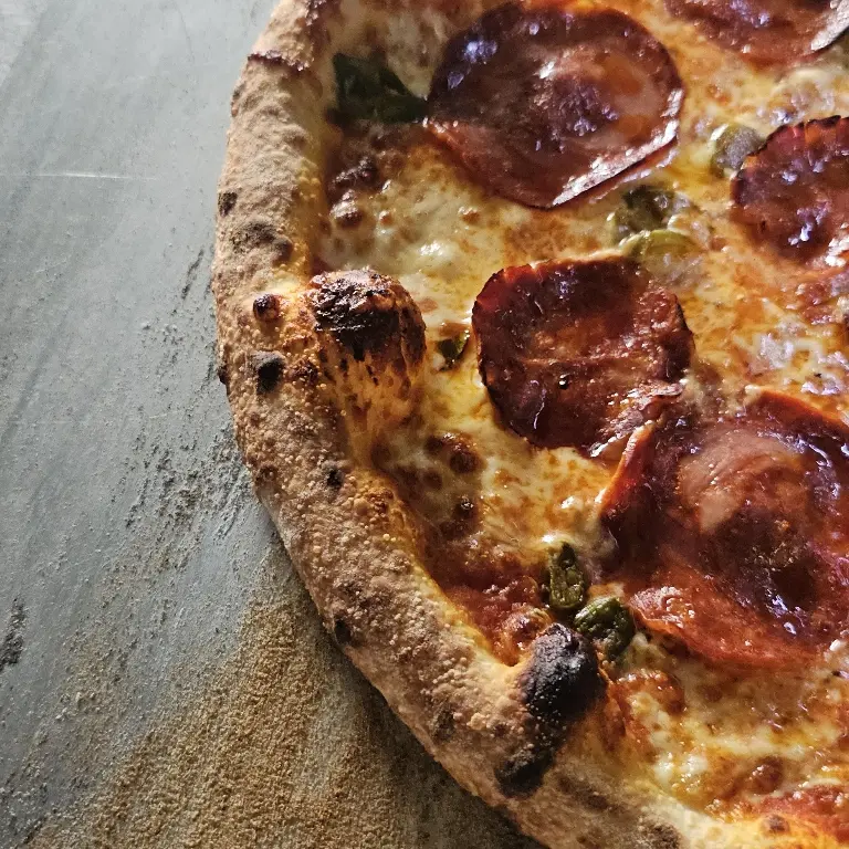 creation thumb for Crispy but soft pizza dough