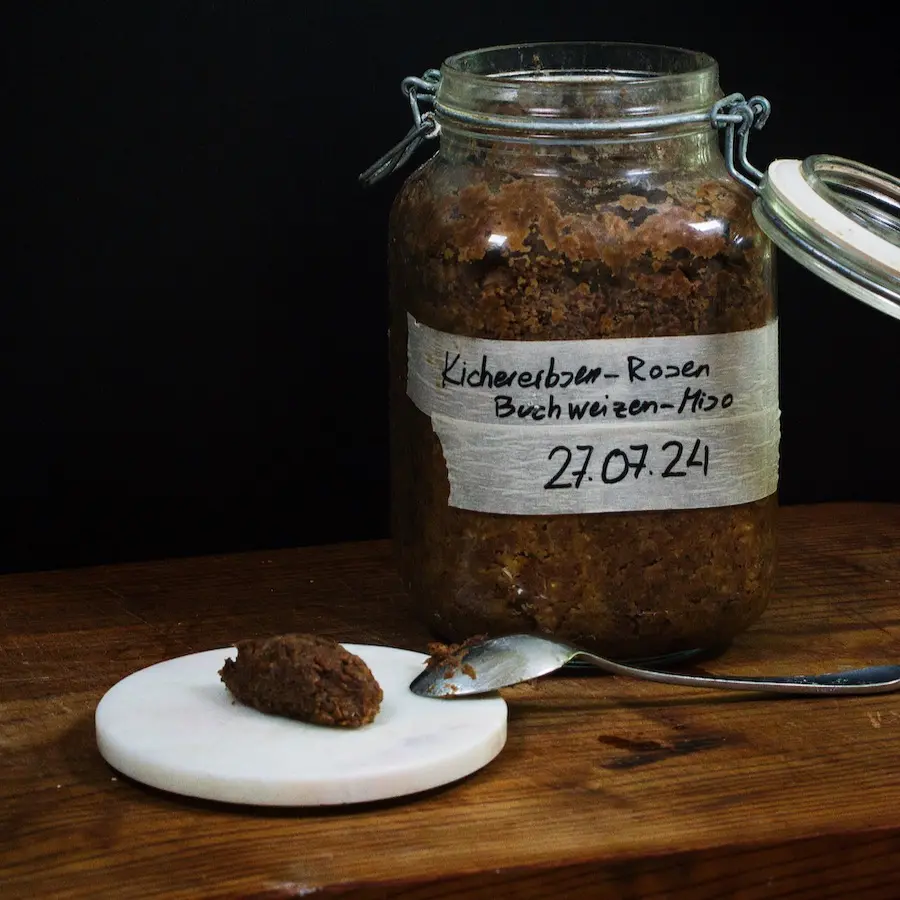 creation thumb for Hummus di Ceci & Miso di Rosa