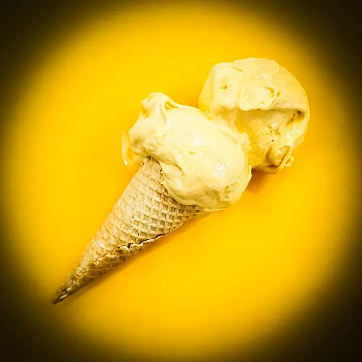 creation thumb for Helado de Queso Cheddar