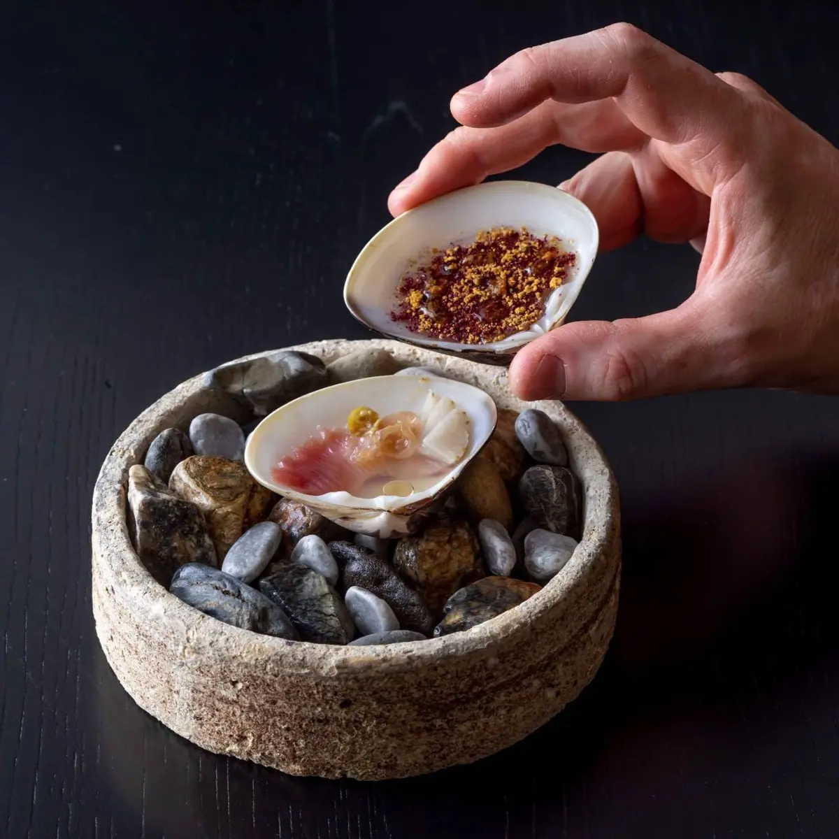 creation thumb for Surf clam with tomato and preserved berries
